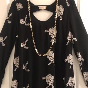 Altar ‘d State dress black/white floral embroidery